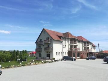 Фото Гостевой дом Vila Gong г. Джилэу 1
